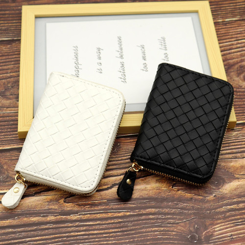 Women's woven pattern card holder, exquisite, high-end, multi-card slots, large capacity, anti-theft brush, Korean style ins style card holder, credit card holder