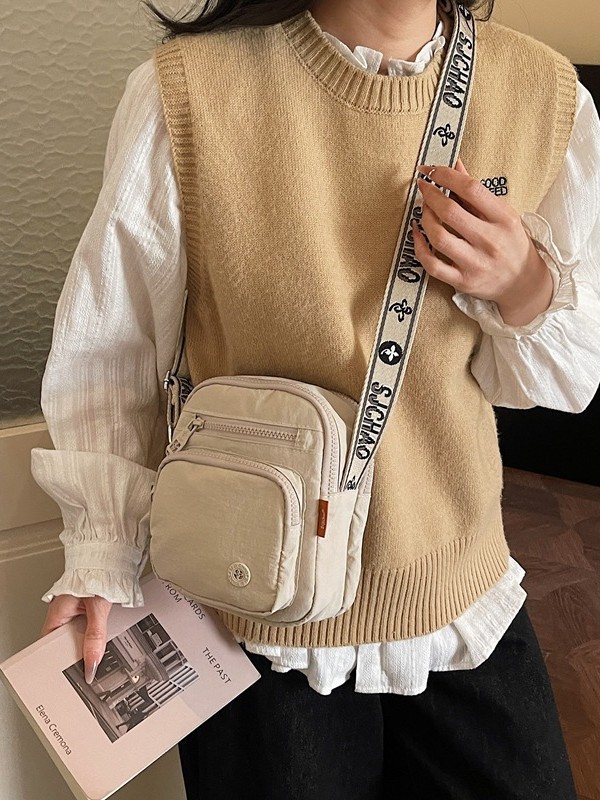 Bolso de tendencia transfronteriza para mujeres 2026 nuevo bolso de nylon ligero simple de viaje de hombro bolso de mujer