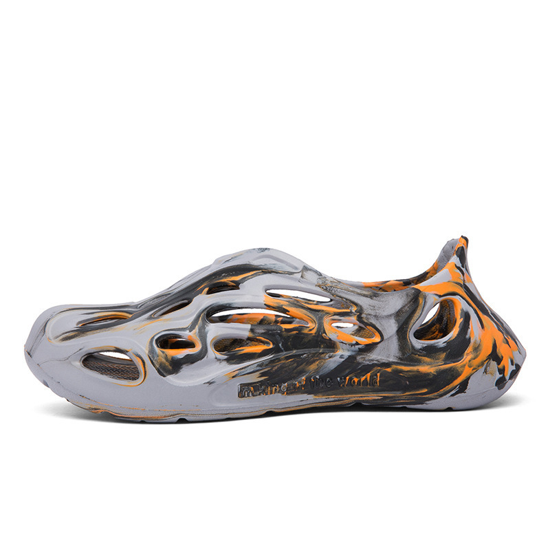 Una pieza de zapatos de agujero para hombres 2024 verano nuevo eva pedalear sensación ligera antideslizante sandalias de playa