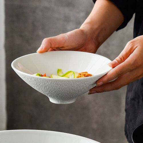 Manufacturer Japanese bamboo hat bowl creative noodle bowl restaurant large soup bowl commercial ceramic tableware dessert bowl foreign trade wholesale