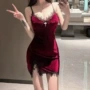 v领修身春秋季蕾丝连衣裙