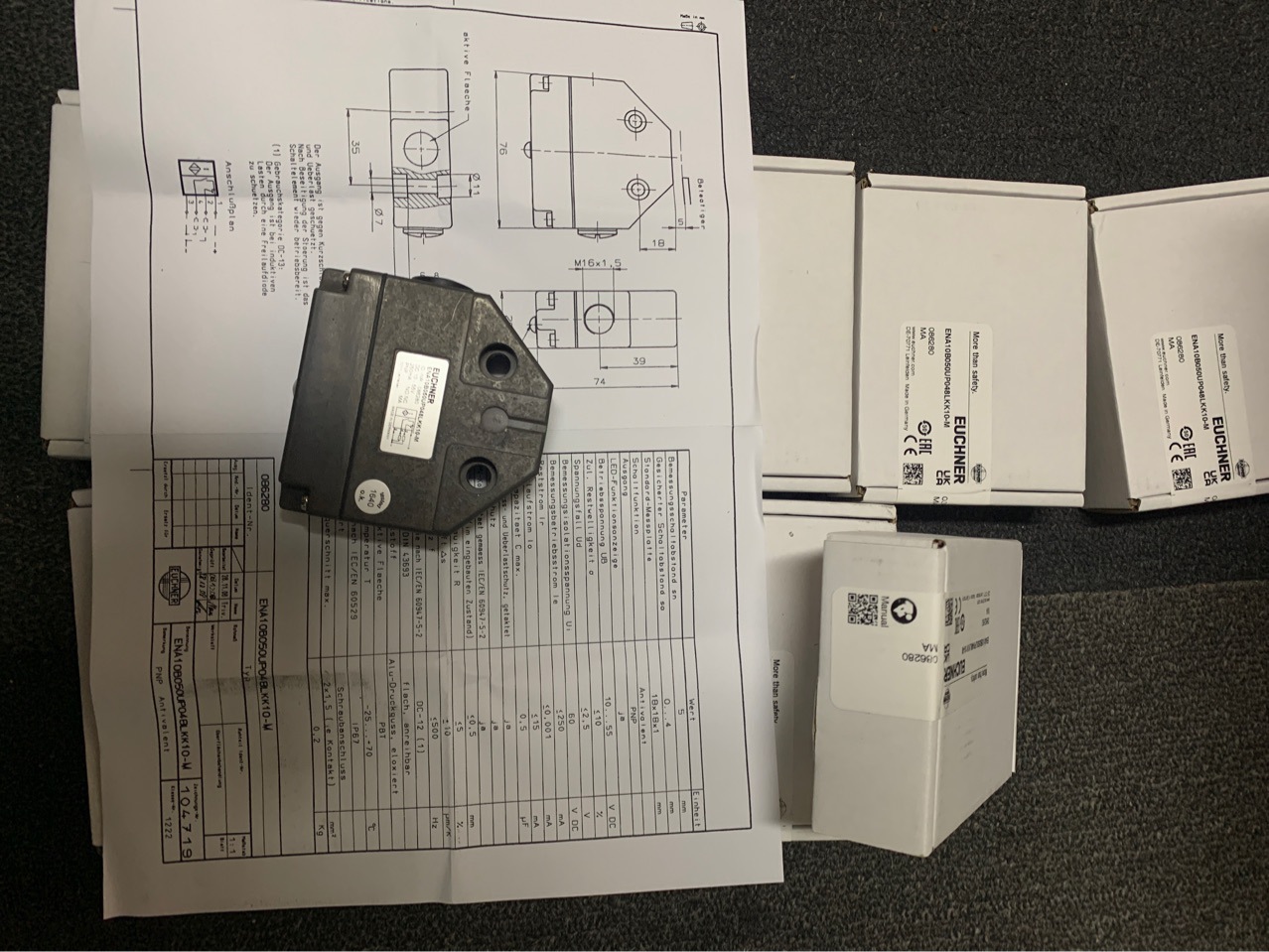 安士能/EUCHNER 限位开关 ENA10B050UP048LKK10-M