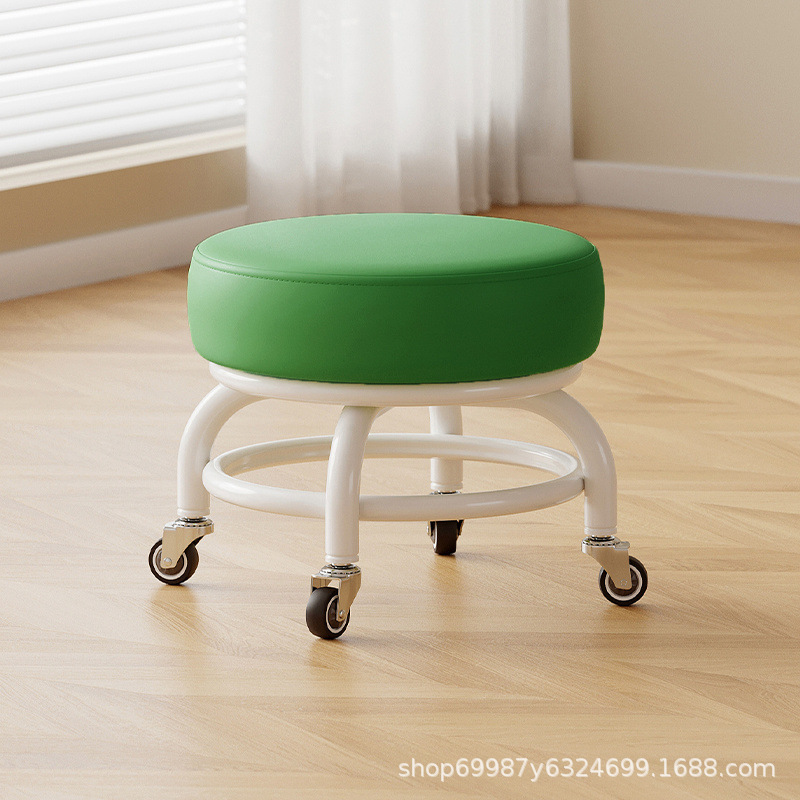 Rueda universal taburete pequeño polea doméstica taburete redondo para cambiar zapatos limpiador taburete bajo con artefactos mágicos para niños pequeños taburetes silenciosos