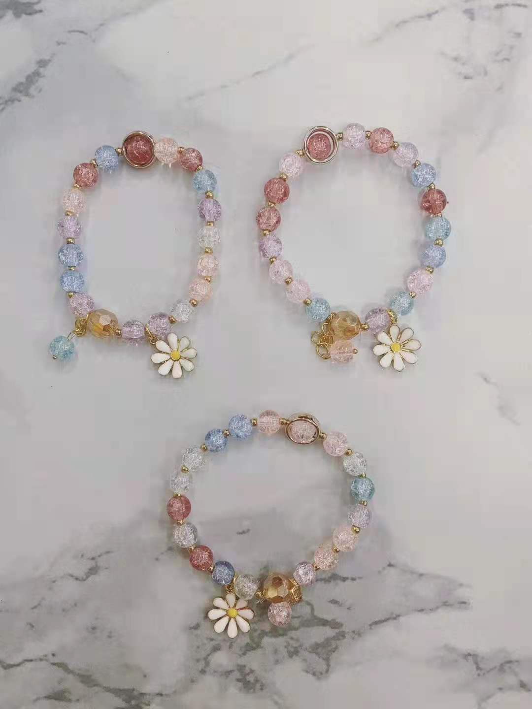 17g Weight Bracelets Classification 1 Piece Quantity Daily Occasion Crystal Material Chrysanthemum Pattern Women'S Gender Beaded Design Fashion Style 1 Piece Fashion Chrysanthemum Crystal Beaded Women's Bracelets 10