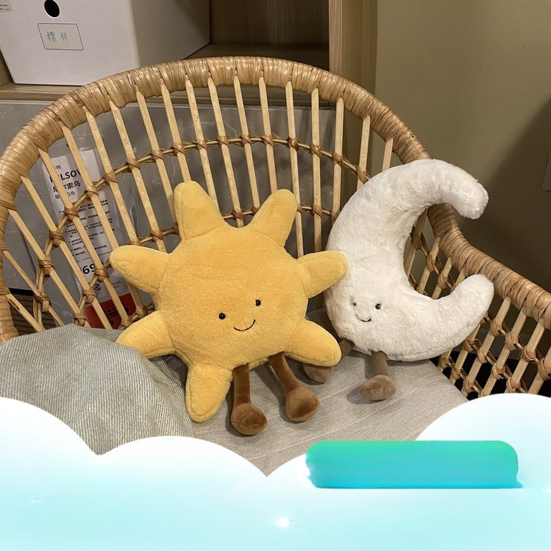 Cream-Style Throw Pillow for Bay Window Tatami Cushion Sofa Living Room Decoration, Uniquely Shaped Pillow with a Girlish Charm