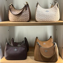 �ܼ�2025�¿�Teri��̖�͹��ϻ��μ�Ҹ�°�����ٴ�����б��Ů����