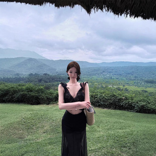 woppei 蕾絲禁果 性感辣妹V領半透視蝴蝶結黑色蕾絲吊帶紗裙套裝