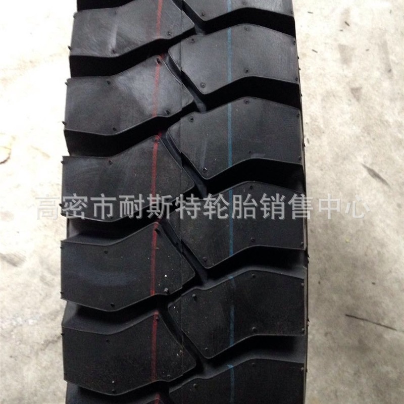 供应货车轮胎750-16越野花纹轻卡轮胎7.50-16