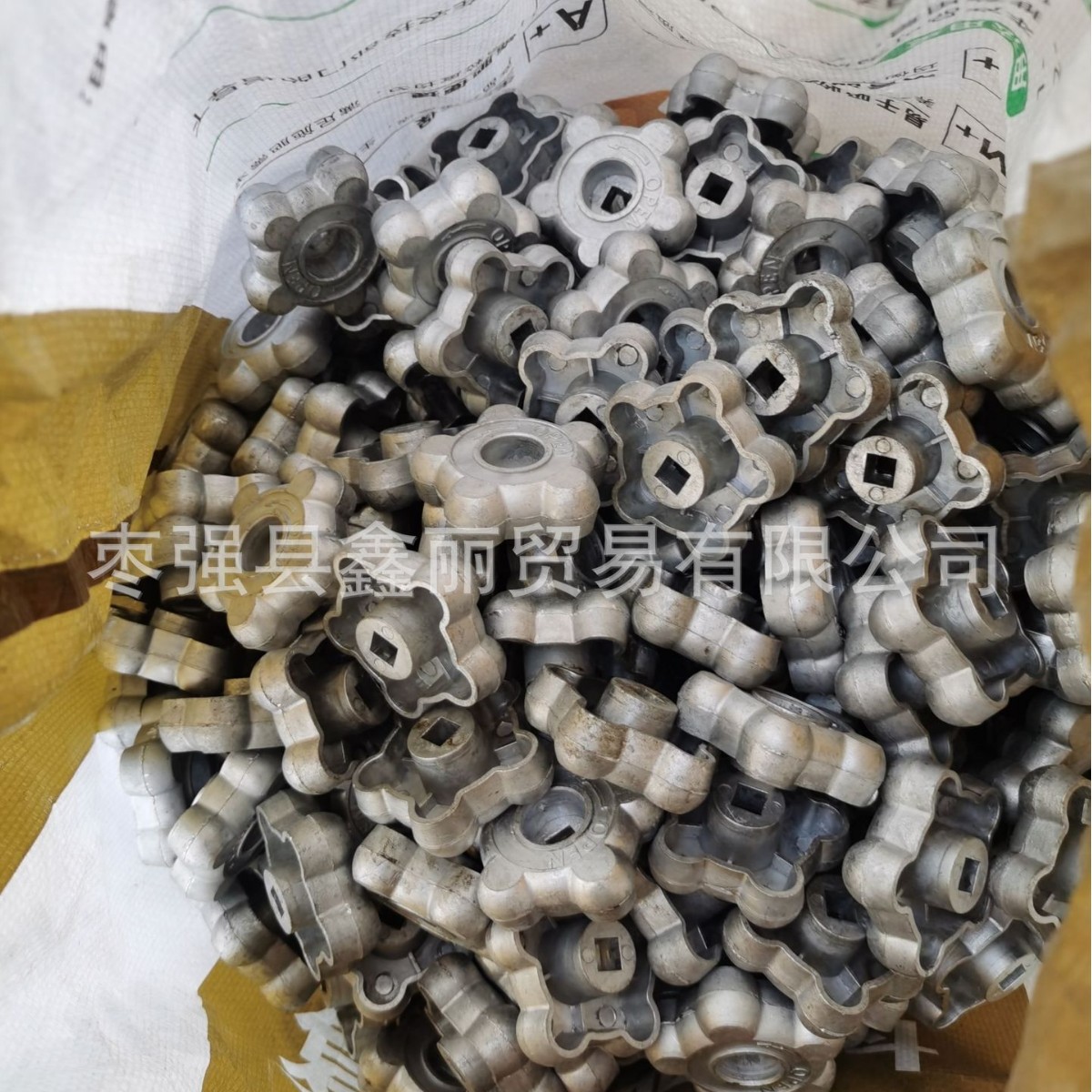 氧气氩气梅花手轮二氧 铝手轮8*8mm八角六角手柄开关