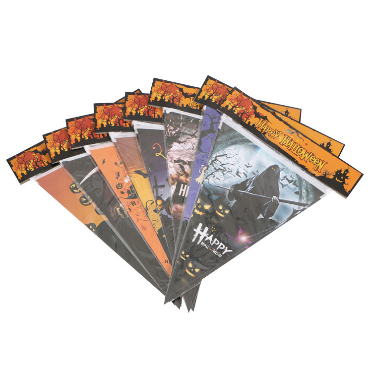 10 pairs of double-sided printed Halloween paper triangle flags for KTV bars, shopping malls, holiday decorations, atmosphere arrangement, pull-up flags