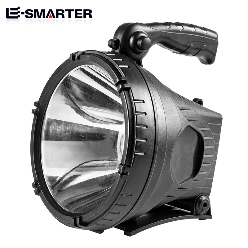 Cross-border new strong light searchlight led outdoor portable flashlight with USB charging high power long range