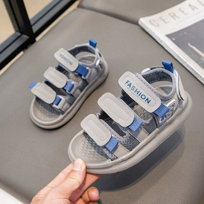 Детская мягкая подошва с открытыми пальцами пляжные сандалии 2025 Летняя новая обувь для маленьких девочек корейская мода дикие сандалии