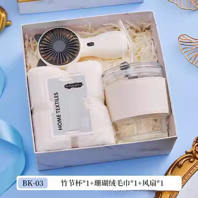 Conjunto de souvenirs de negocios Regalo de año nuevo Regalo de apertura para empleados Cumpleaños del cliente Caja de tazas de aislamiento práctico de negocios