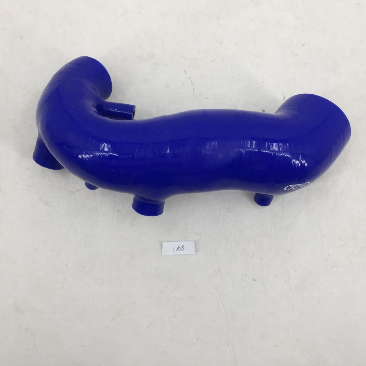 厂家供应奥迪A4车用硅胶管，帕萨特改装车用硅胶管，增压管