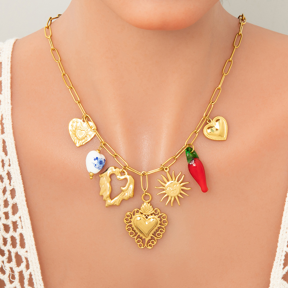 PVD Coated Gold Plating Process PVD Coated Real Gold Plated Heart Shape 304 Stainless Steel Elegant Classic Style Streetwear Waterproof Non Tarnish 304 Stainless Steel Lobster Trigger Clasp Closure Multi Charms Necklace