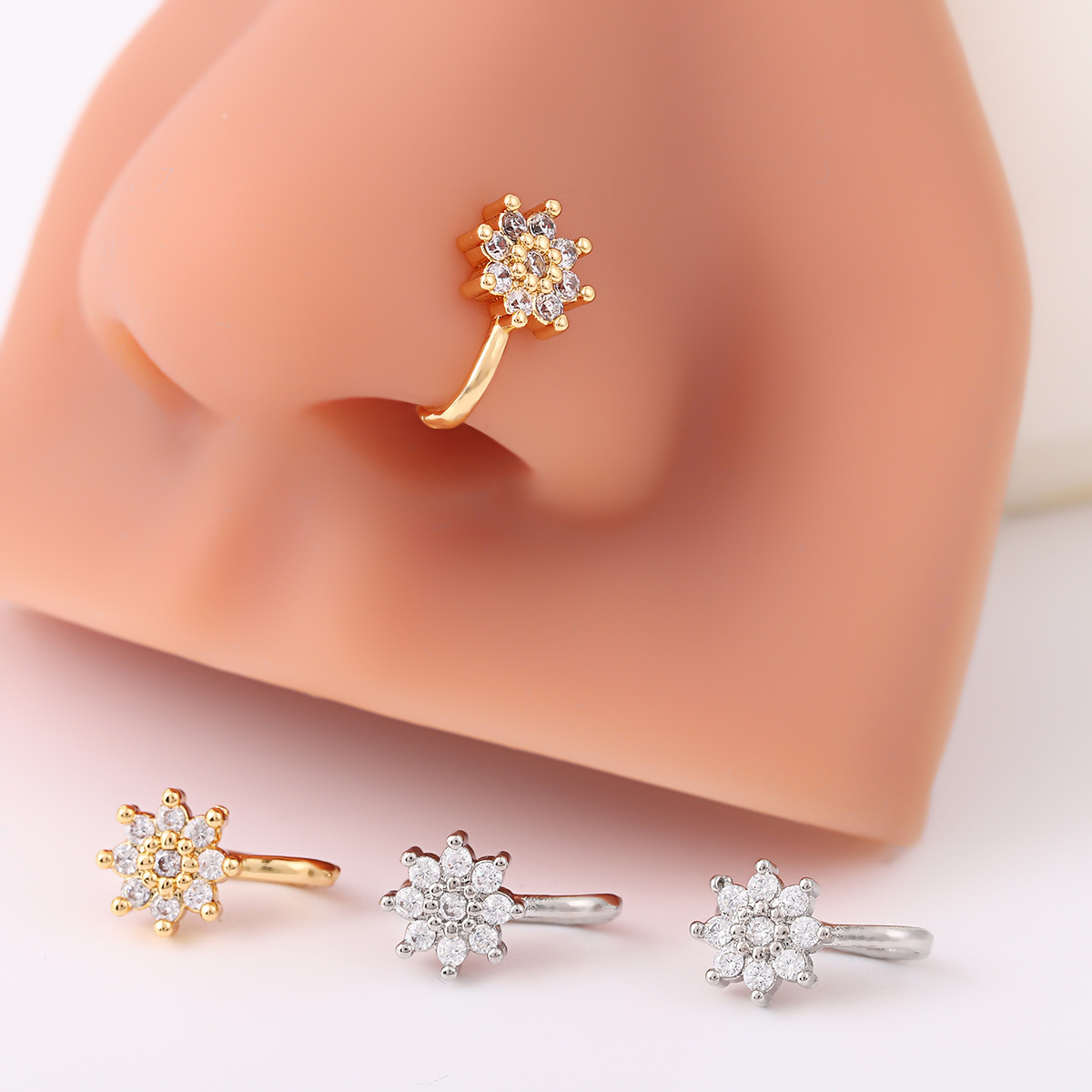 Cross-Border Foreign Trade Creative Eight-Petal Flower Stud Personality Micro-Inlaid Zircon U-Shaped Clip Fashion_voghion.com