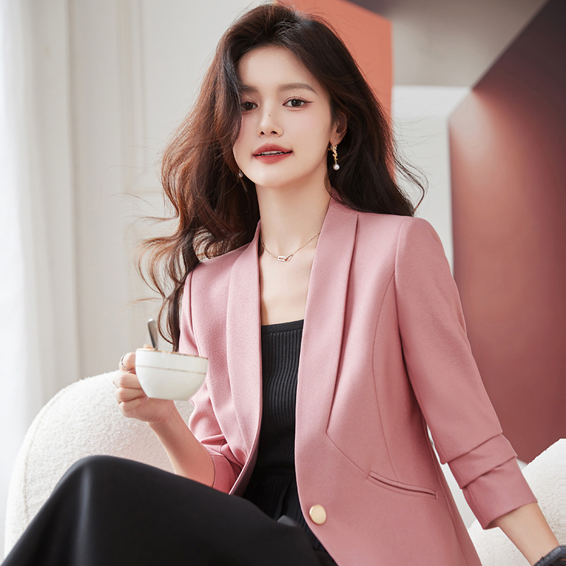 Women's Casual Blazer Jacket 2025 New Korean Style Elegant Slim Fit Professional Short Wrinkle-Free Suit Top