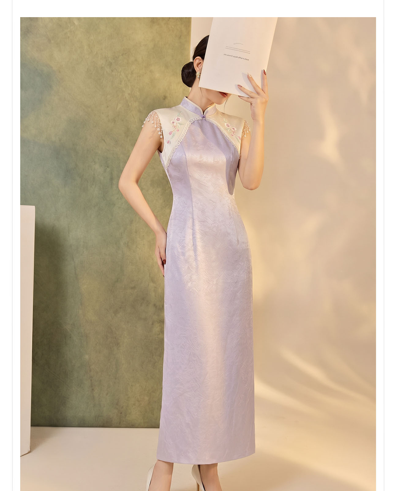 Đầm maxi satin sọc tông màu nối tay tua, cổ chẻ — Khoai tây tím chi tiết 8