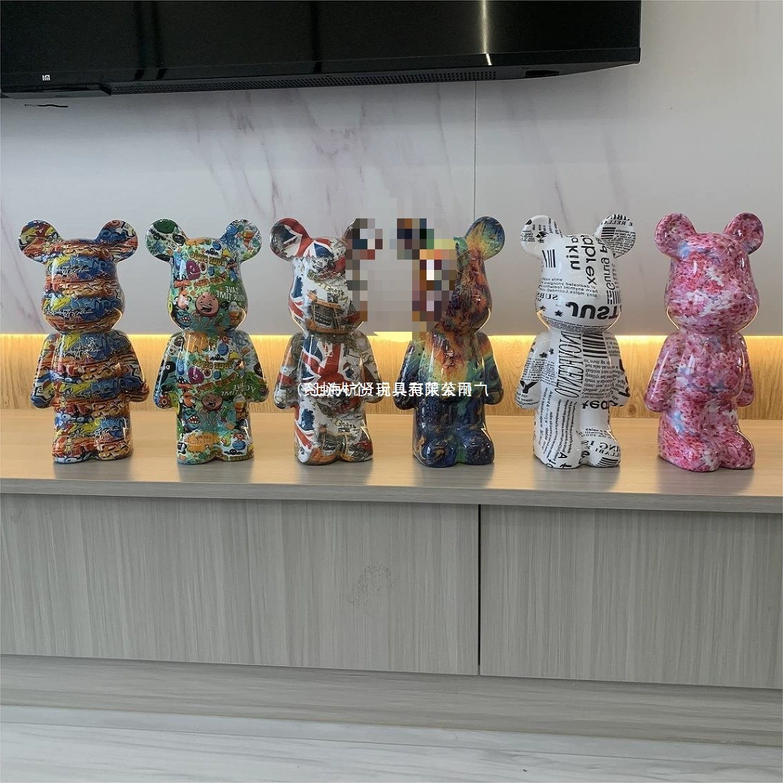 Креативные орнаменты с жестокими медведями, легкие роскошные мультяшные куклы, маленькие куклы, тумбы под телевизор в прихожей, винные шкафы, украшения для дома.