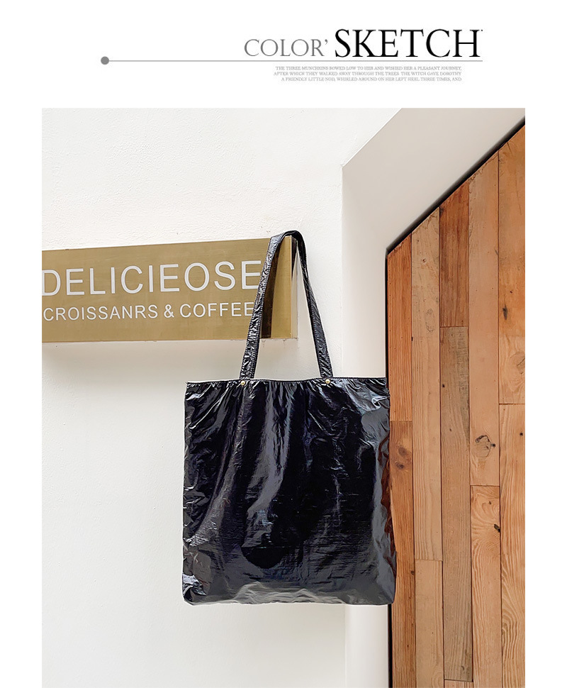 Women's Large Nylon Solid Color Streetwear Open Shoulder Bag display picture 12