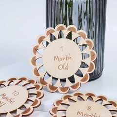 Baby Wooden Flower Milestone Round Wooden Baby Growth Record Photo Prop Month Card