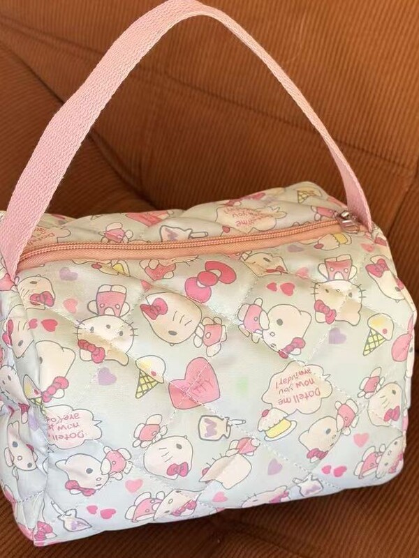 新しい漫画かわいいハローキティ猫大容量化粧品バッグハンドバッグ便利で多用途な収納袋|undefined