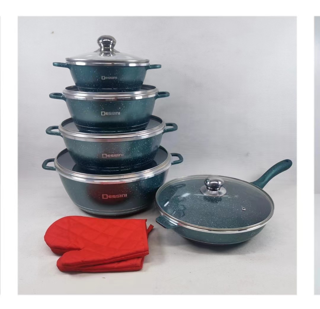 Olla antiadherente de aluminio Olla de sopa de arroz de trigo Olla de fundición a presión con tapa de vidrio coreana multifuncional Juego de ollas de cocina de 12 piezas