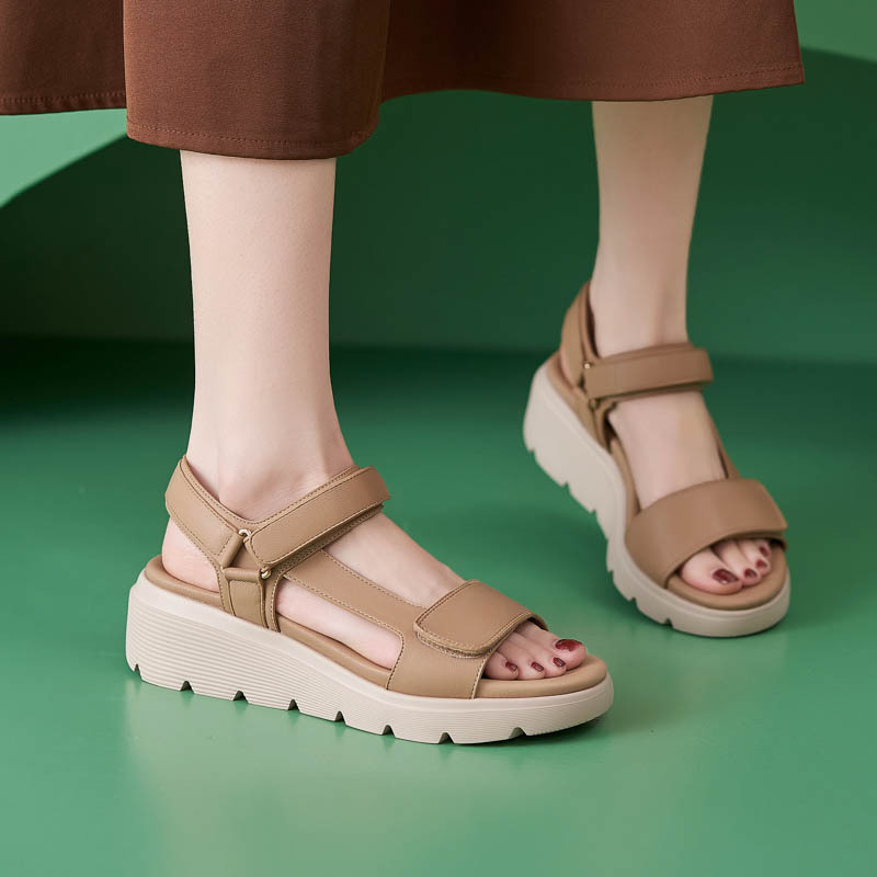 950-4 Verano 2025 Amazon nuevo velcro de metal sandalias de mujer tacones casuales zapatillas de tamaño ligero