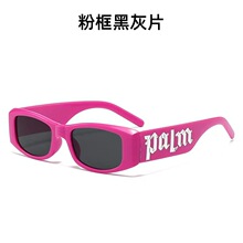 2024黑框朋克字母时尚太阳镜新款长方形嘻哈风辣妹墨镜女代发批发