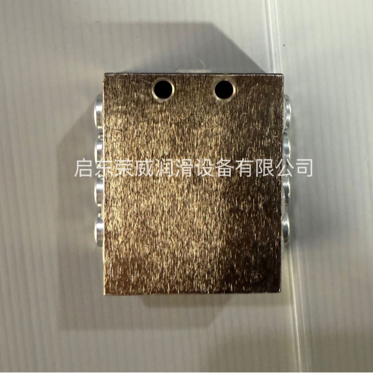 分油器、SSV系列分配器 、递进式分配器、单线分配器