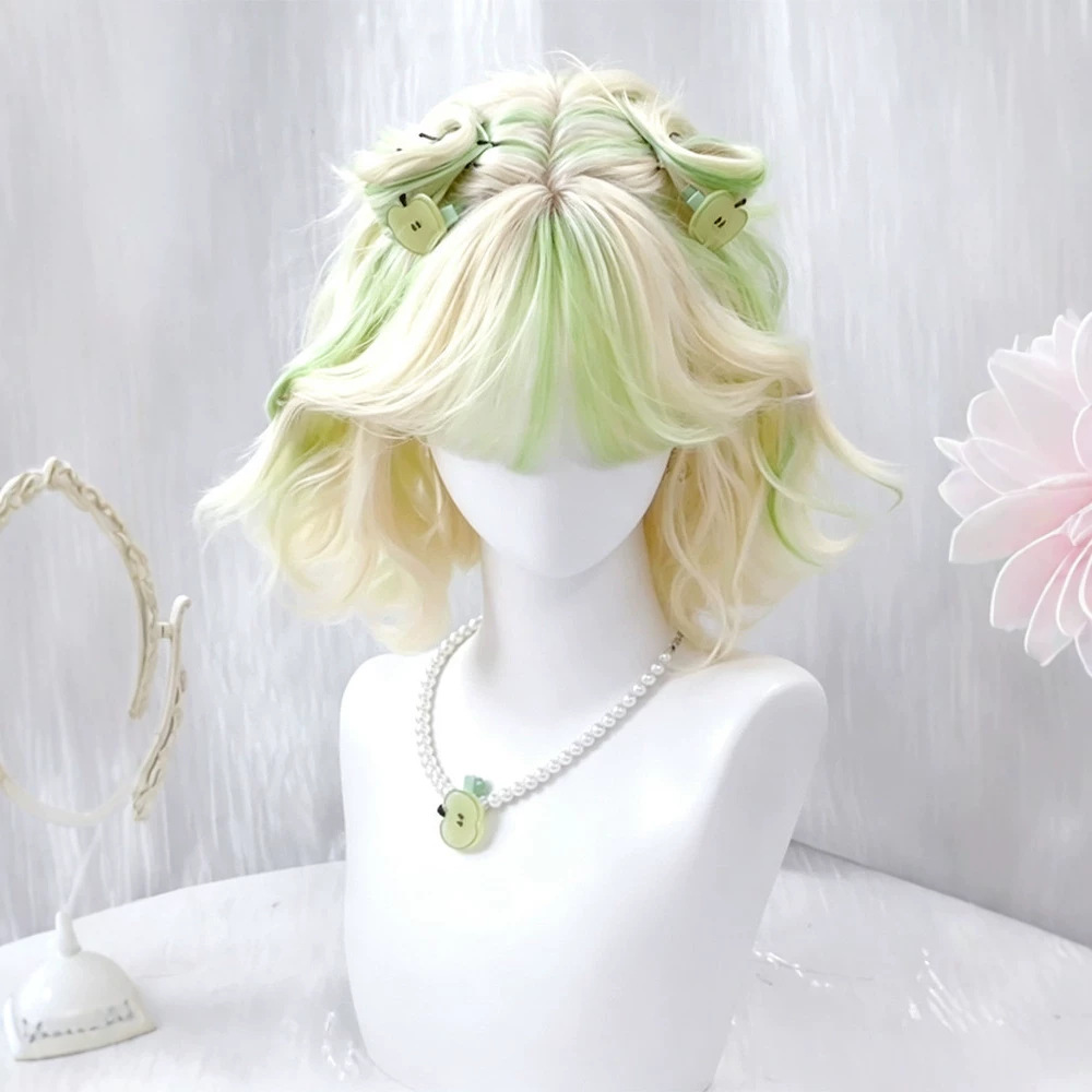 【Grönt äppleparadis】 Connie peruk för kvinnor, sommaratmosfär Blond till grön gradient kort helhuvud peruk
