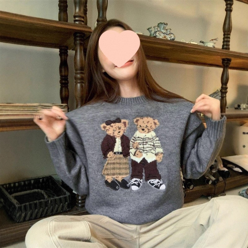 韩版可爱卡通小熊提花毛衣女秋季新款圆领套头长袖针织衫百搭上衣