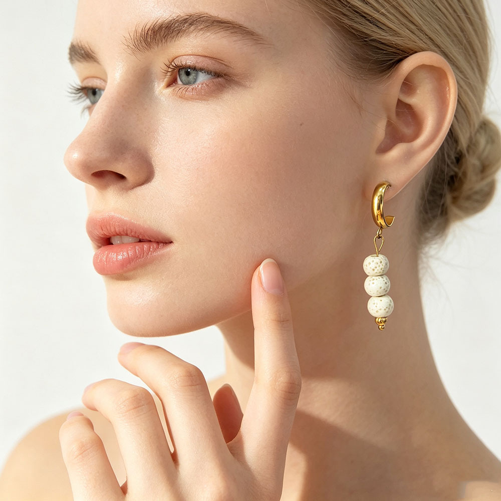 Diseño único retro nicho de alta sensación pendientes de acero inoxidable flores animales pendientes irregulares joyas de lujo ligero