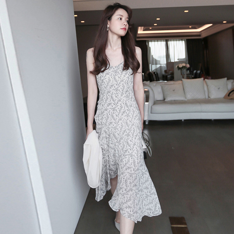 High-grade Niche Elegant Floral Slip Dress Fairy French First Love Dress Gentle Style Chiffon dress Summer
