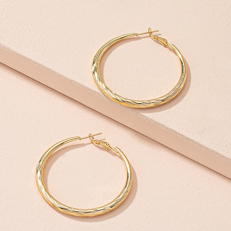 1 Pair Simple Style Round Alloy Plating Womenu0027S Earrings