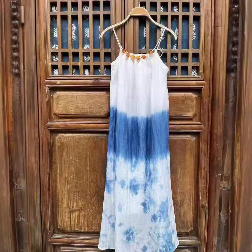 blue dress from Yunnan province