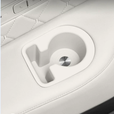 Anti-slip mat WEY V9X three-row cup holders