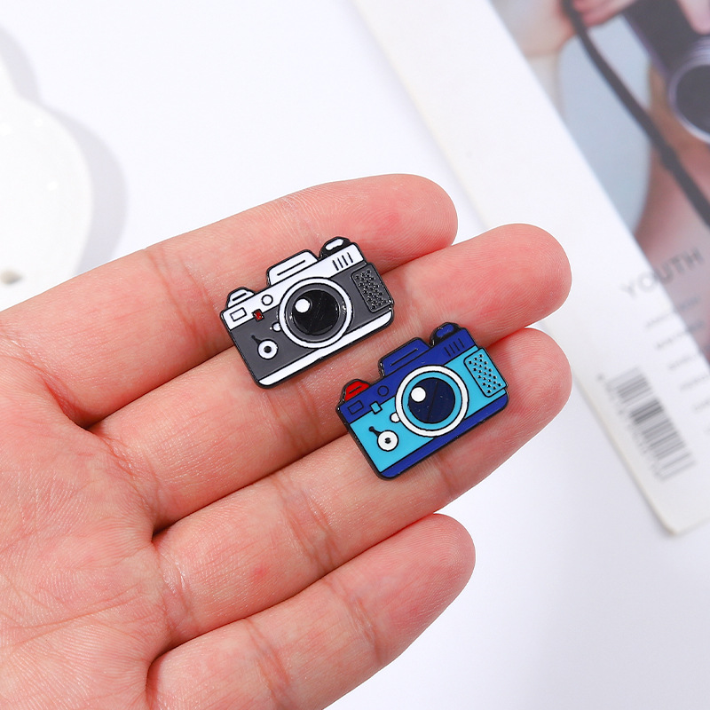 Stoving Varnish Design Cartoon Style Style Cartoon Style Pin Camera Alloy Stoving Varnish Unisex Brooches
