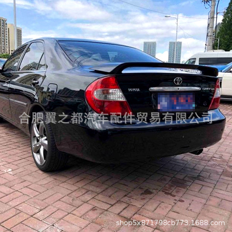 Suitable for 2000-2005 Toyota Camry 2.4 tail modification CAMRY original fixed wing with lights