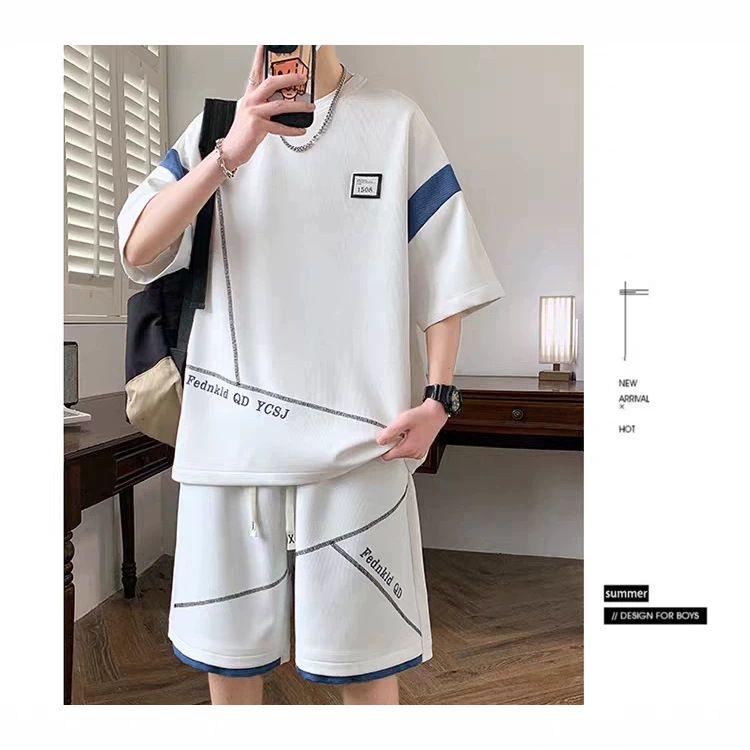 Sports suit
