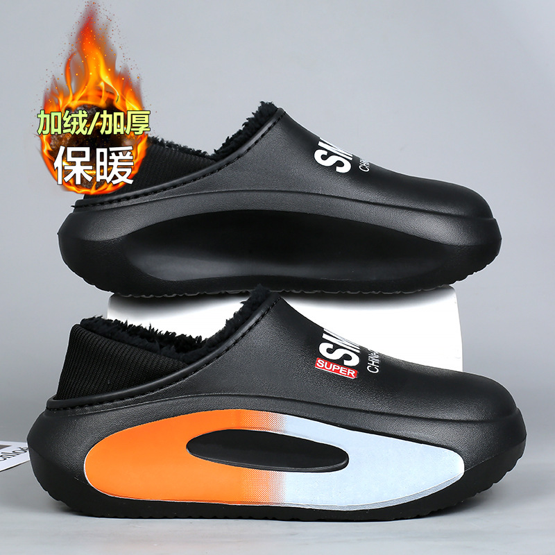 Invierno nuevo estilo de moda zapatillas de algodón bolsas de pareja tacones impermeables y terciopelo calentamiento zapatillas de algodón de lana para hombres