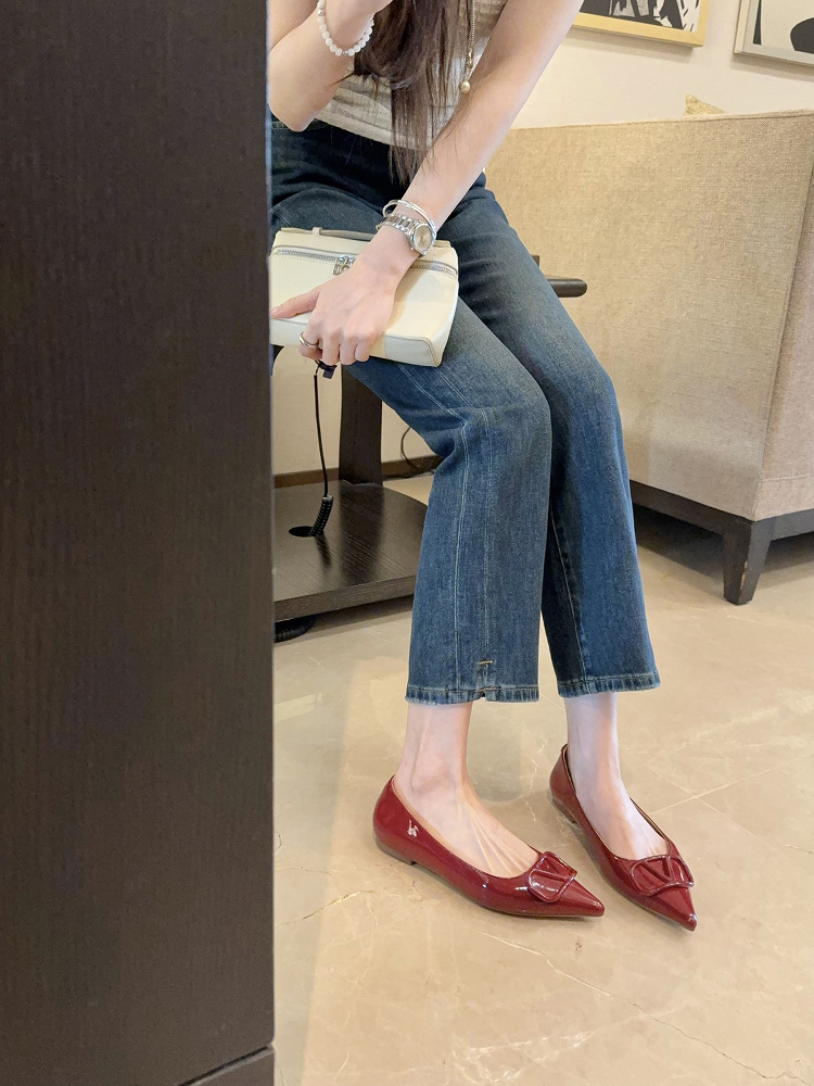 Piel de oveja ~ la uva madre con una mirada emotiva botas punzantes de estilo V botón de viaje zapatos de mujer zapatos planos