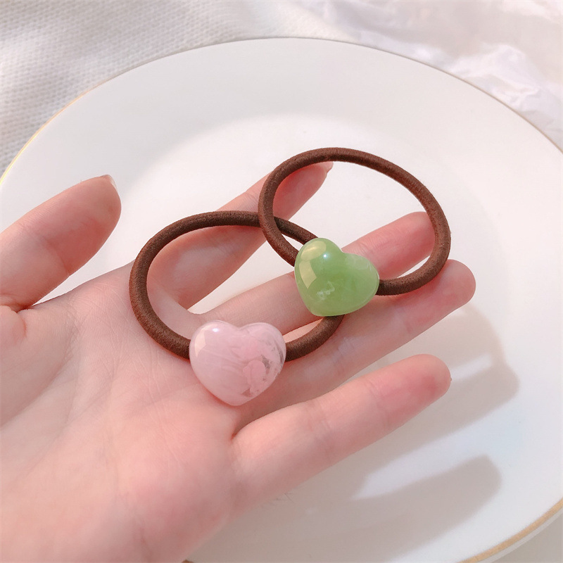 Acrílico amor cuerda de cabeza mujer simple nuevo diseño cuerda de cabello japonés y coreano temperamento atar cabello pequeña banda de cuero