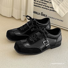 �¿�^��ӖЬͨ��ƽ��СƤЬ2025Ӣ���L��ŮС�����e��Ь����