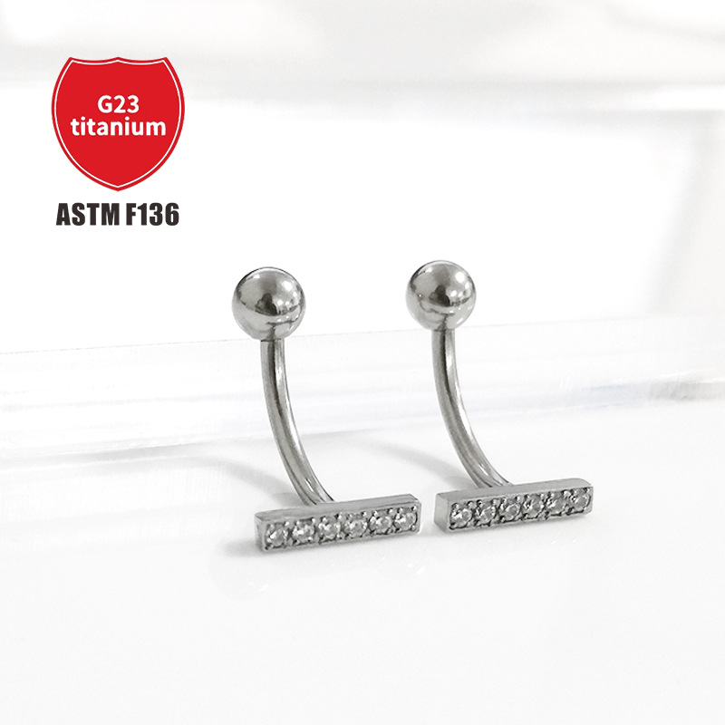 Pointed titanium steel lip stud product view