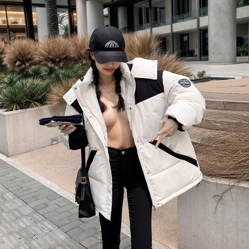 Warme Jacken für Damen sind beliebt bei übergroßen Overalls und locker geschnittenen, baumwollgefütterten Jacken_voghion.com