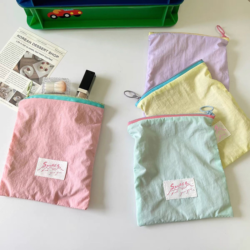 Portable Makeup Bag for Travel, Thin Macaron Color-Blocking Lipstick and Cosmetics Storage Pouch, Soft Travel-Friendly Simple Zipper Design