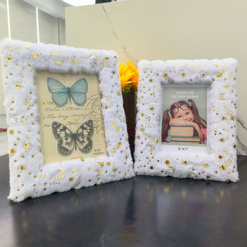 Plush photo frame gilded five-pointed star density board wrapped flannel imitation rabbit hair square hollow photo frame Europe and the United States 7 inch