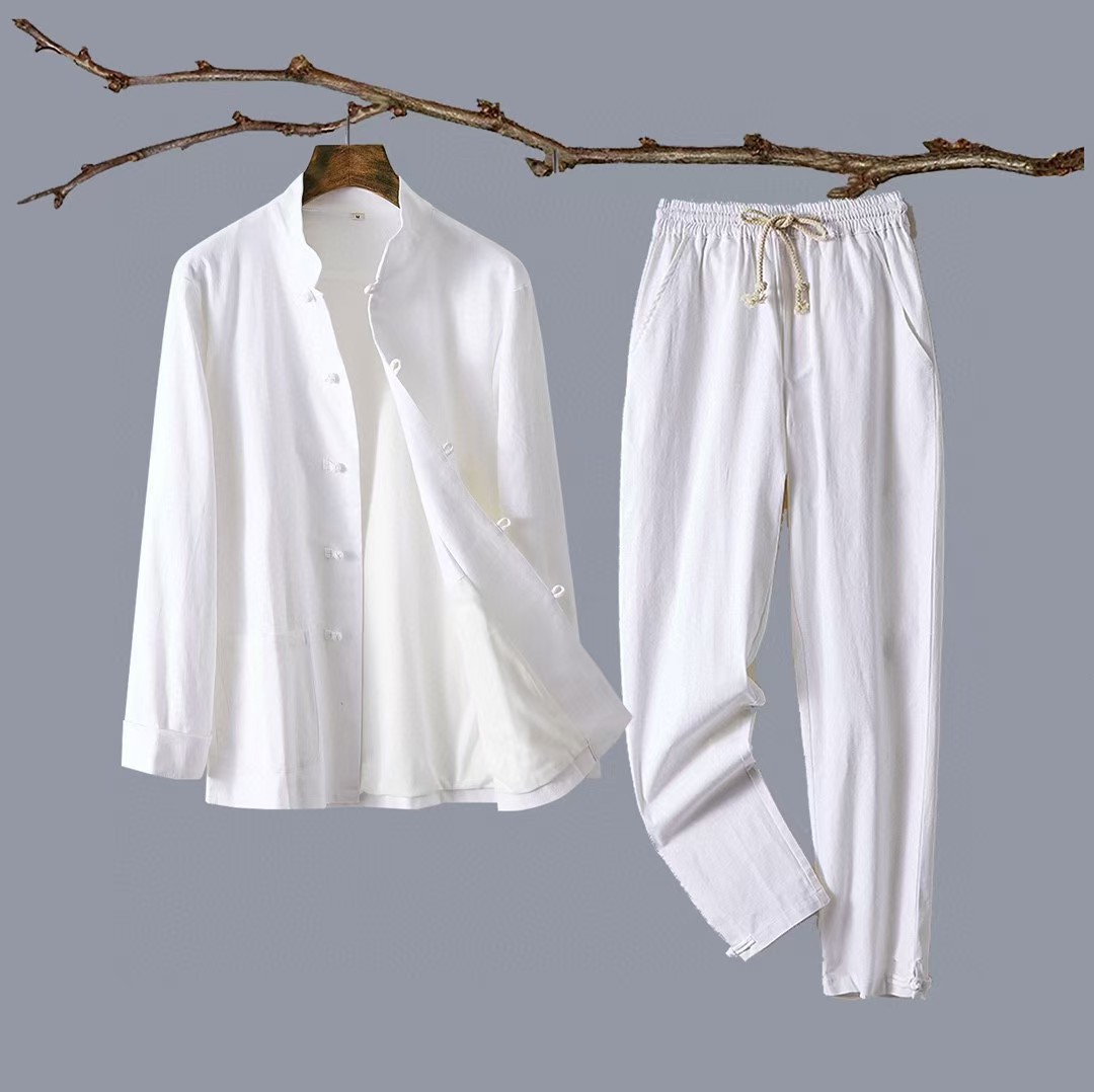 Белый набор весенних и осенних моделей