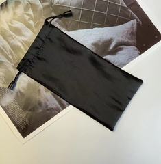 Black glasses bag manufacturer direct sales large supply of waterproof and dustproof microfiber sunglasses storage bags